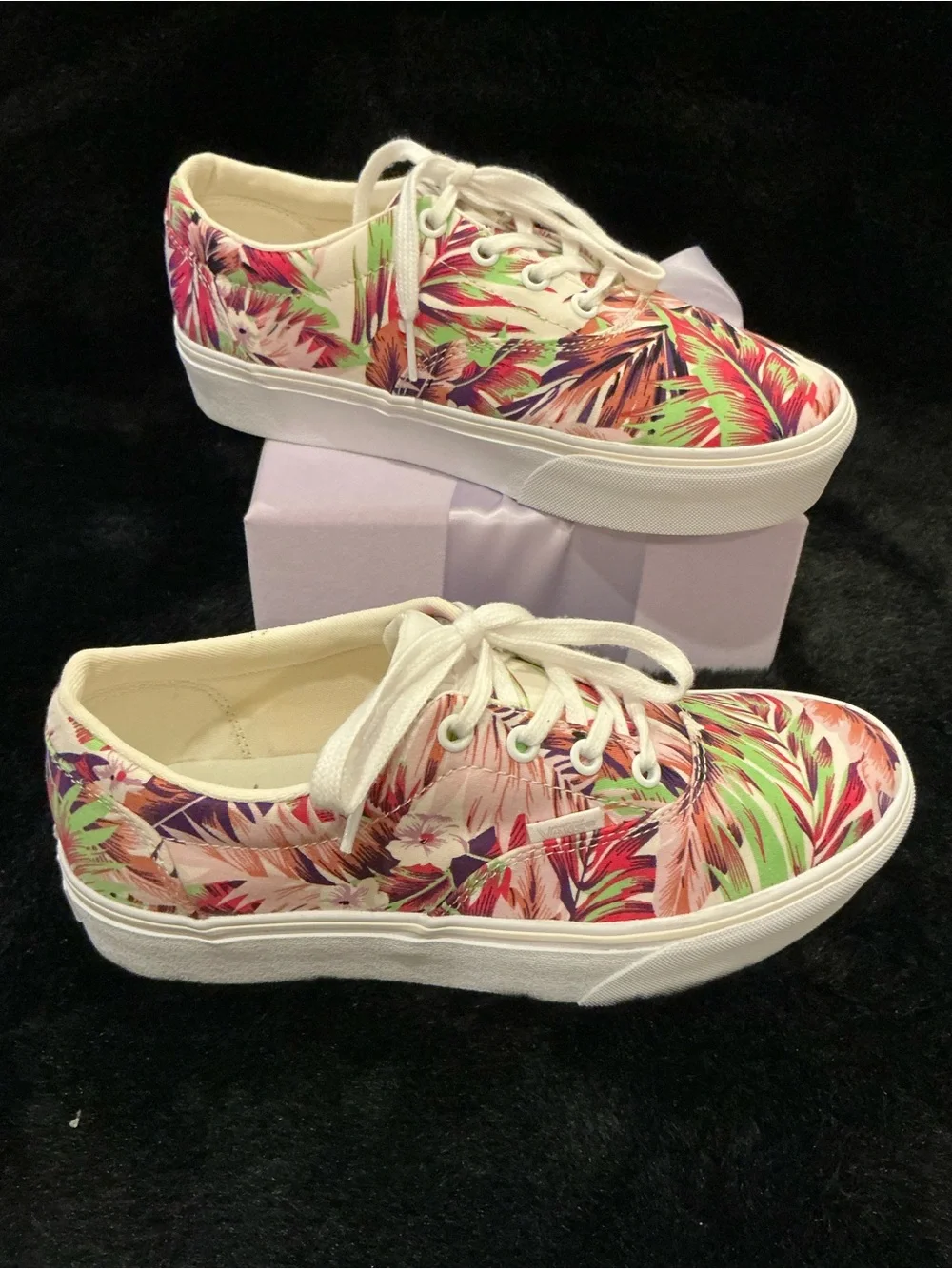 Vans Women's Tropical Print Canvas Platform Sneakers - Size 8